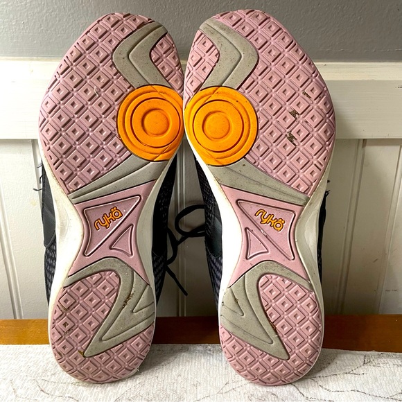 Ryka Women's Sneakers wide - Picture 5 of 6